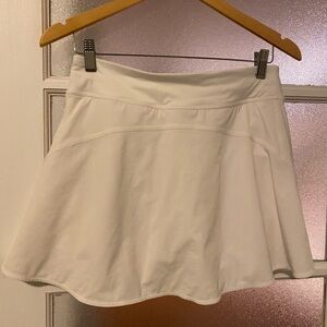 Lululemon White Tennis Skirt size 8